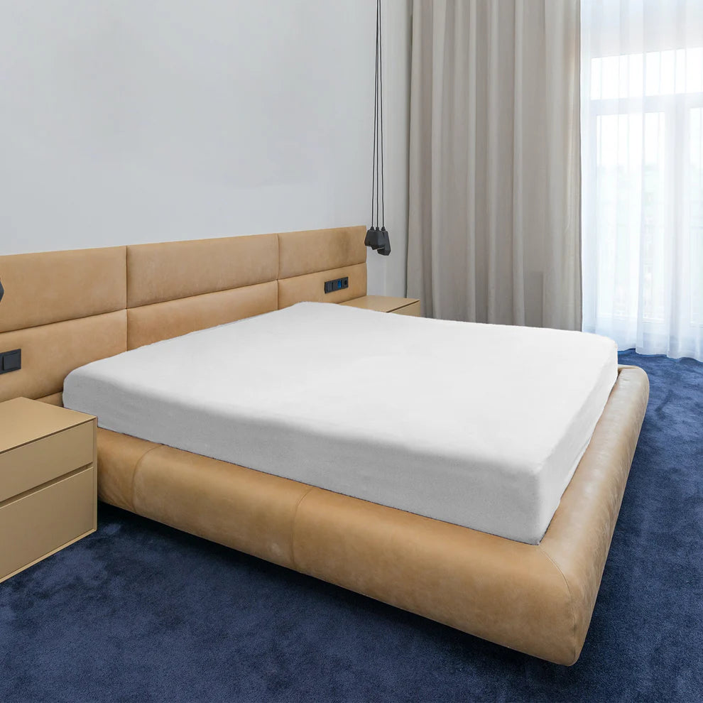 Cearsaf impermeabil alb